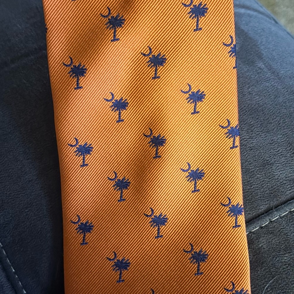 Orange Patterned Men's Tie. Private Stock brand .